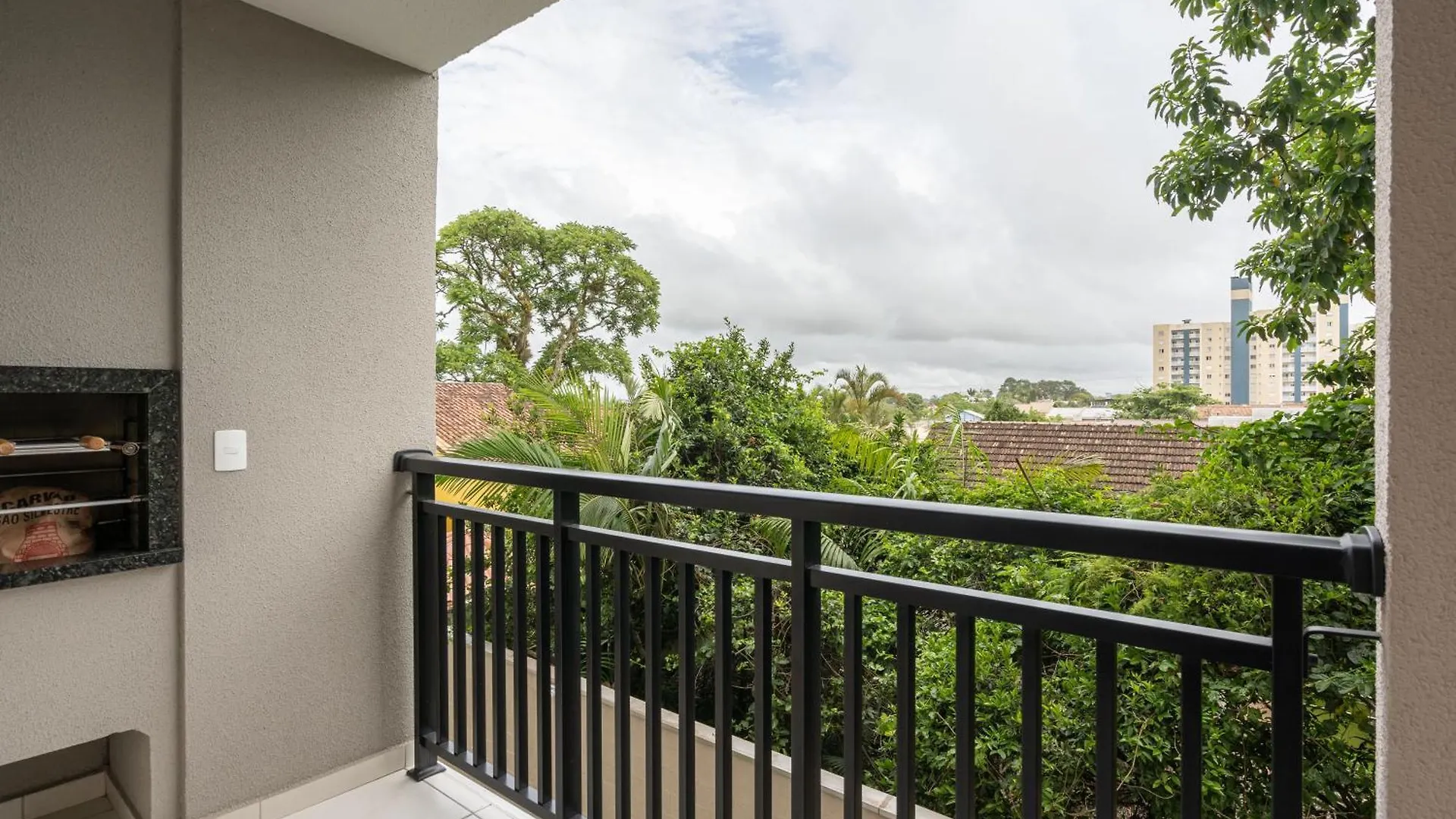 Apartamento Aptos Em Bal Picarras A150M Da Praia, Dois Quartos, Sala De Estar, Cozinha Completa, Sacada Com Churrasqueira, Wi-Fi, Piscina, Portaria 24H, Playground E Quadra De Esportes Brasil
