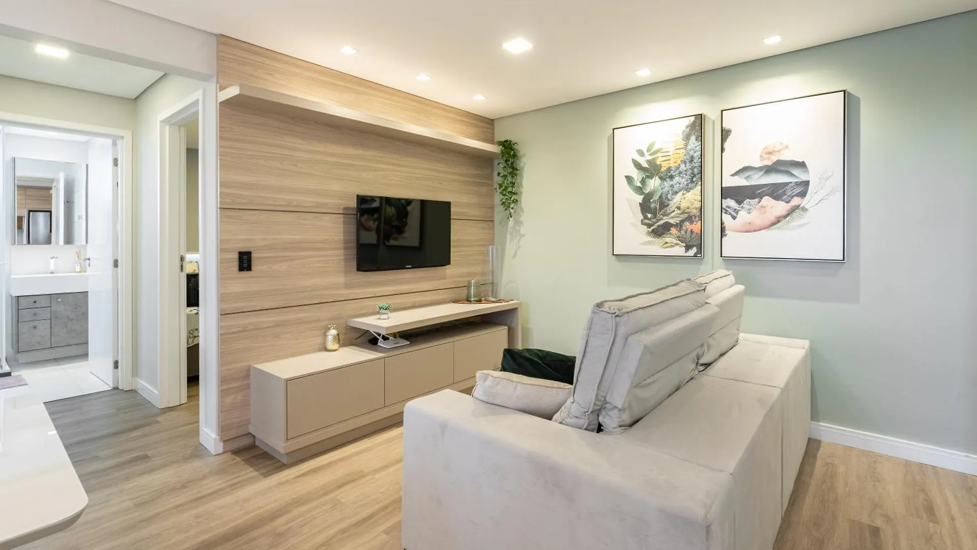 Aptos Em Bal Picarras A150M Da Praia, Dois Quartos, Sala De Estar, Cozinha Completa, Sacada Com Churrasqueira, Wi-Fi, Piscina, Portaria 24H, Playground E Quadra De Esportes Brasil